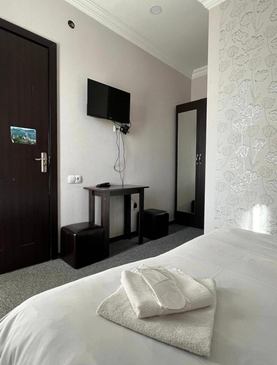 7 Rooms Tbilisi Exterior photo
